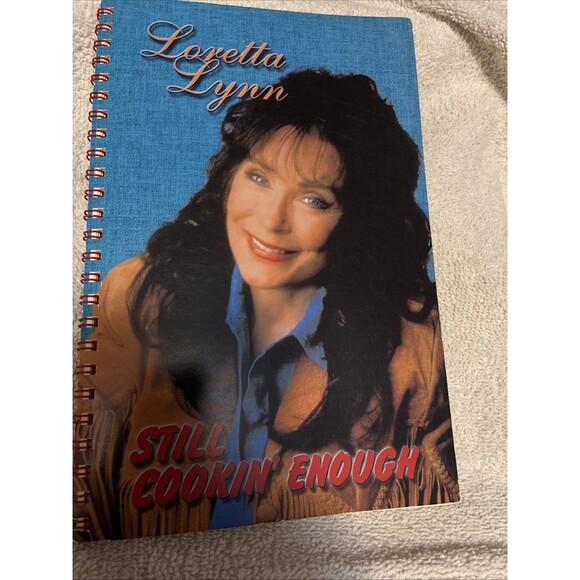 Other - Loretta Lynn Still Cookin' Enough Cookbook Country Music Autographed 2002